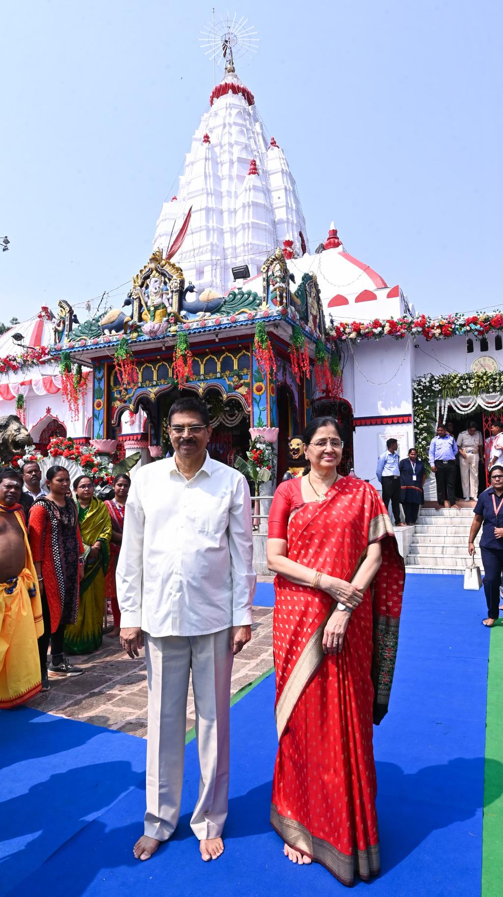Governor Visits Samaleswari Temple, Hirakud Dam