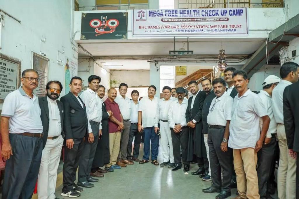 SUM Hospital Conducts Free Mega Health Camp for Lawyers at Bhubaneswar Court