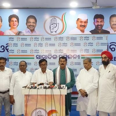 Congress leaders and workers will fight on the streets for children: Desai