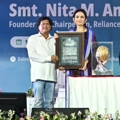 KISS Humanitarian Award 2025 to Smt. Nita M. Ambani
