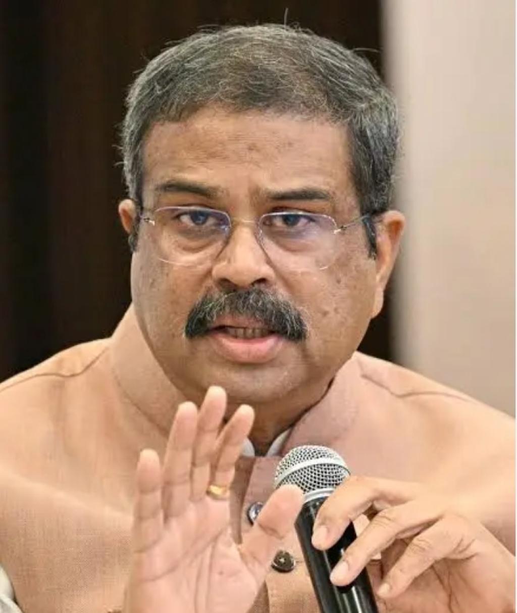 Union Education Minister Shri Dharmendra Pradhan chairs a High-Level review Meeting at CBSE Headquarters