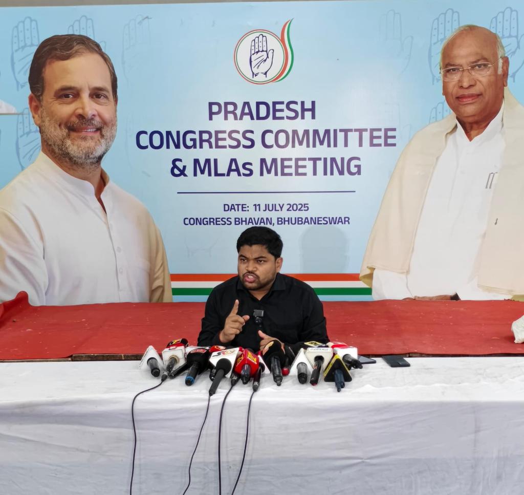 Student Congress Announces Two-Day Overnight Protest, Demands Resignation of Education Ministers