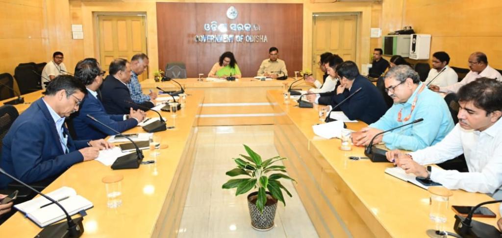 Chief Secretary Assures Adequate Cooking Gas Availability Urges the public not to panic