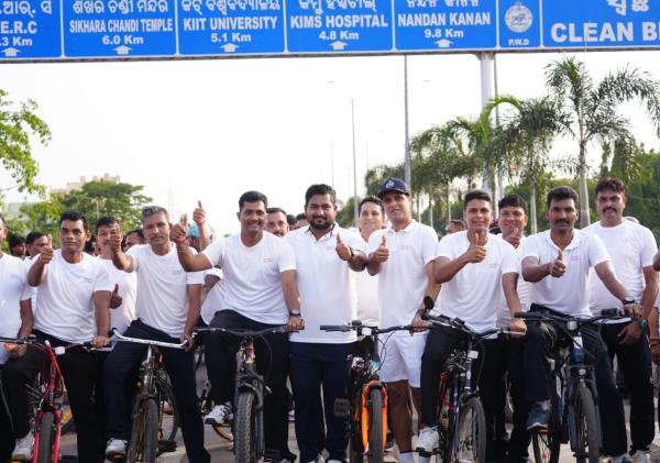 Sundays on Cycle in Sync with PM’s Call for Fitness and Green Mobility : Sports Minister Suraj