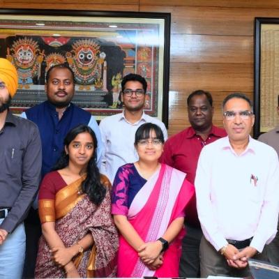 Odisha cadre IAS trainees gain insight into  inconclusiv governance at SSEPD attchment program