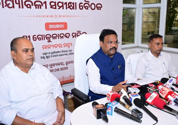 OMFED is committed to the prosperity of dairy farmers: Minister Shri Gokulananda Mallick