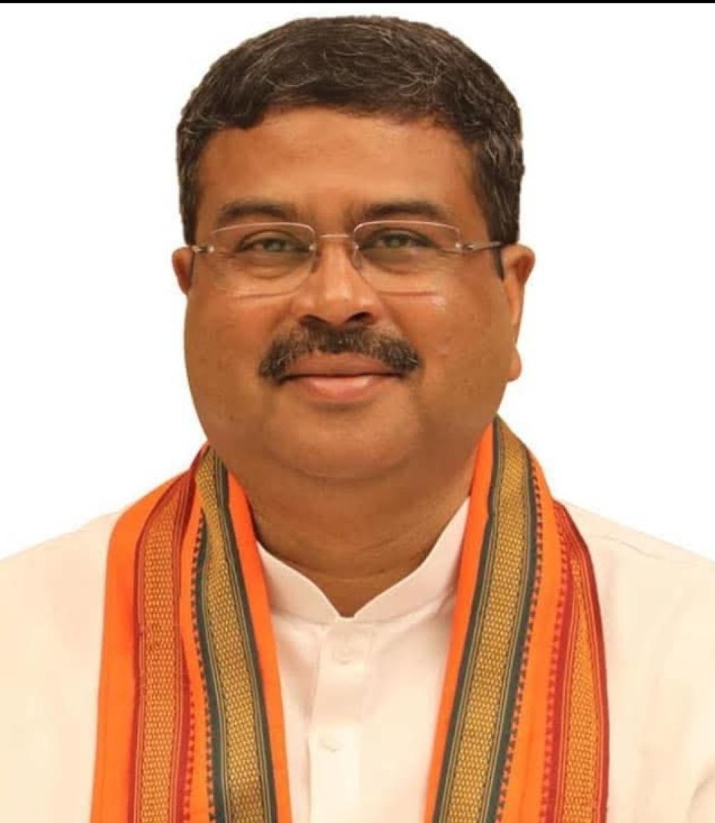 Union Education Minister Shri Dharmendra Pradhan Chairs High-Level Review Meeting on Re-NEET Preparations; Directs Foolproof Conduct Under Strict Security Protocols