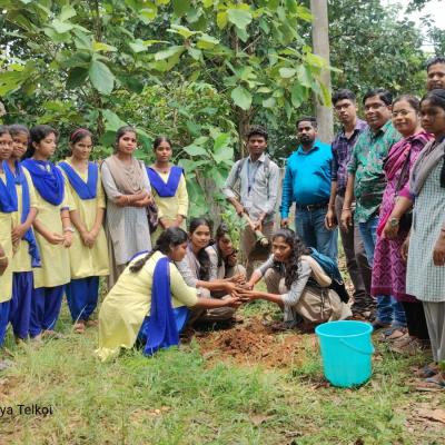 Directorate of Horticulture Conducts Statewide Youth Outreach on Teachers’ Day