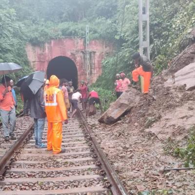 ECoR Intensifies Restoration Efforts and Passenger Facilitation Amid Heavy Rains