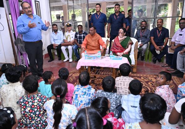 Governor celebrates Vijaya Dashami with children at SOS Village