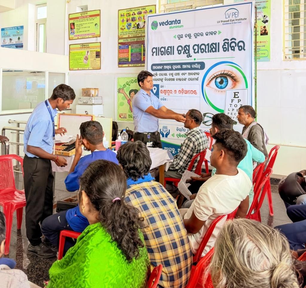 VAML Organises Eye Screening Camp in Laxmipur, Benefits Nearly 200 Community Members